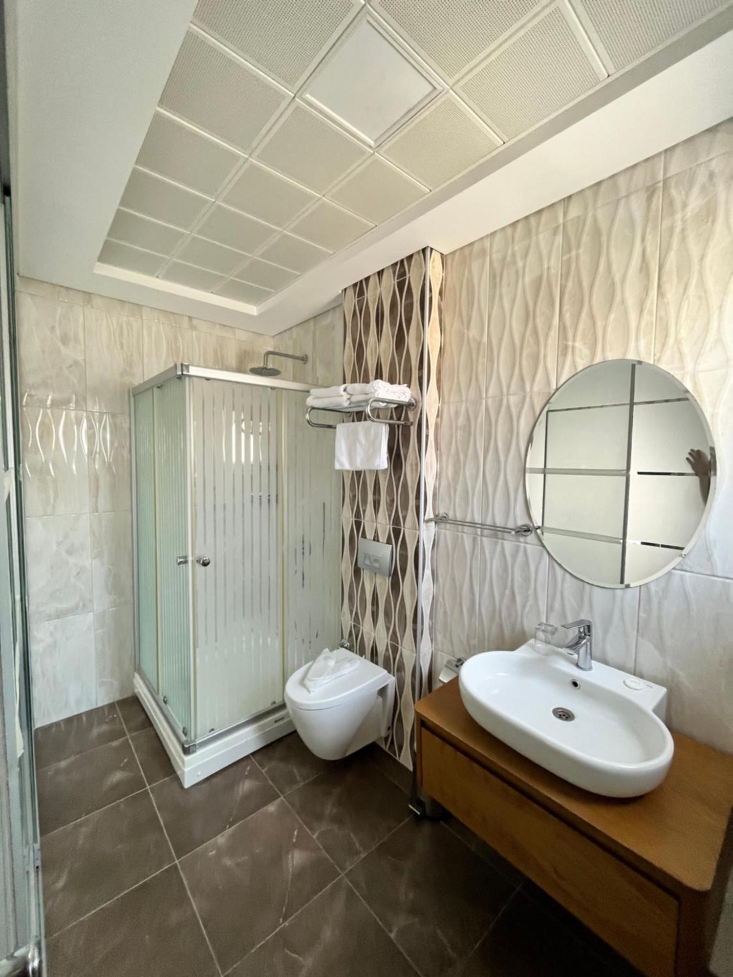 F&G Butik Hotel อาเลอเจอติ ภายนอก รูปภาพ