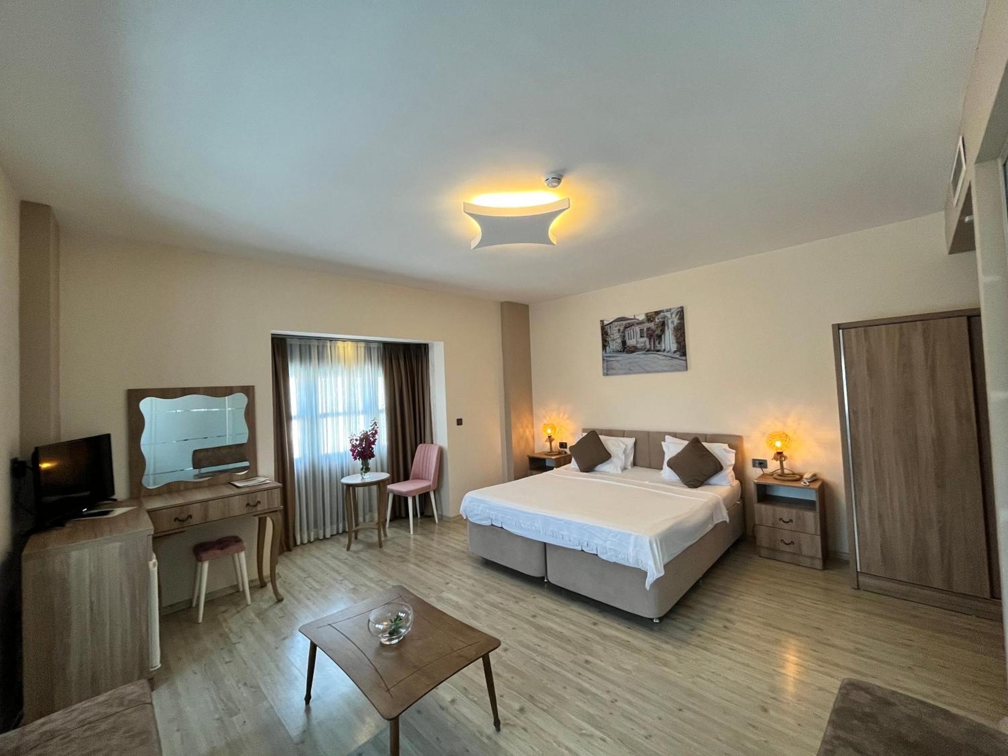 F&G Butik Hotel อาเลอเจอติ ห้อง รูปภาพ